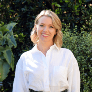 Nicholle Cash